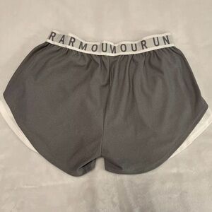 Under Armour Shorts Small